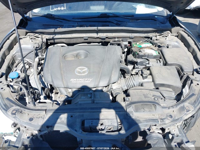 صورة 10 لـ 2014 Mazda MAZDA3 I SPORT