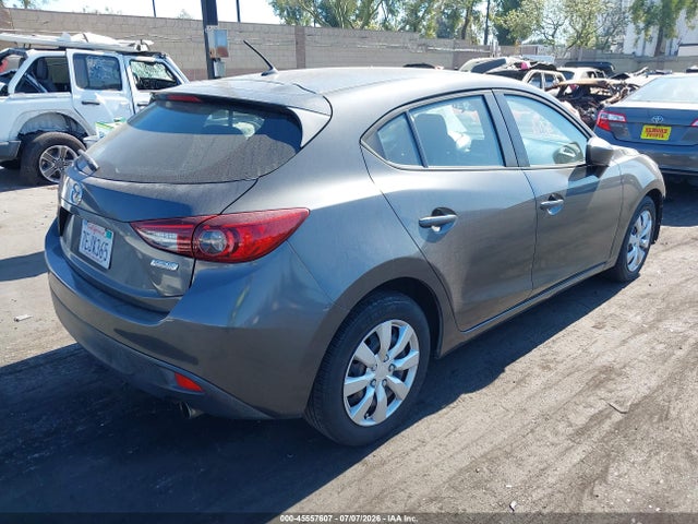 صورة 4 لـ 2014 Mazda MAZDA3 I SPORT