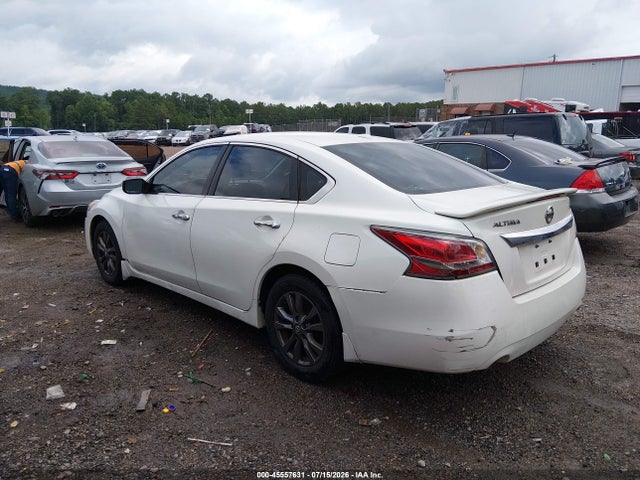 2015 Nissan ALTIMA 2.5 S — фото 3