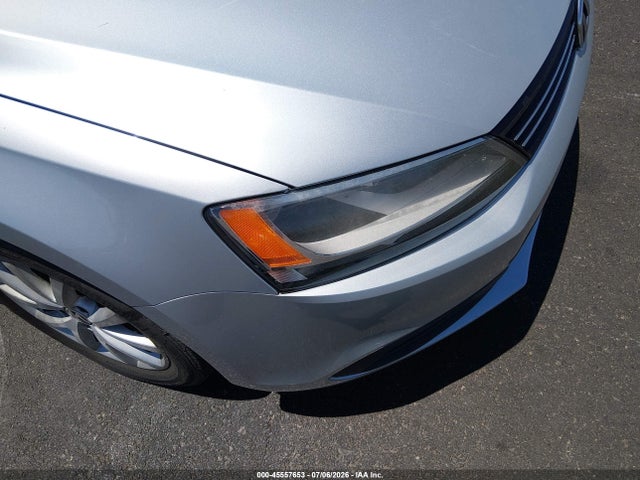 صورة 6 لـ 2013 Volkswagen JETTA 2.5L SE