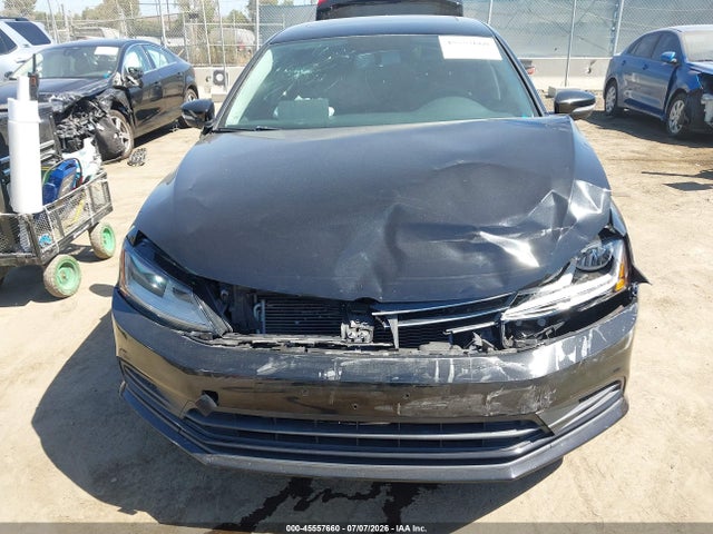 صورة 6 لـ 2017 Volkswagen JETTA 1.4T SE