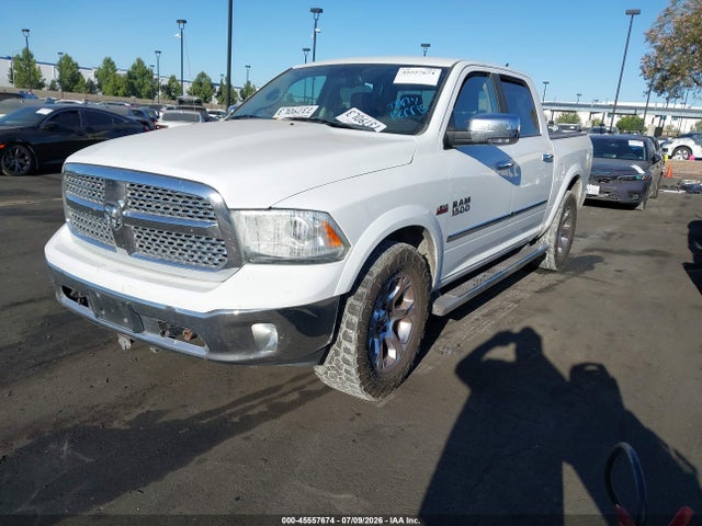 صورة 2 لـ 2015 RAM 1500 LARAMIE