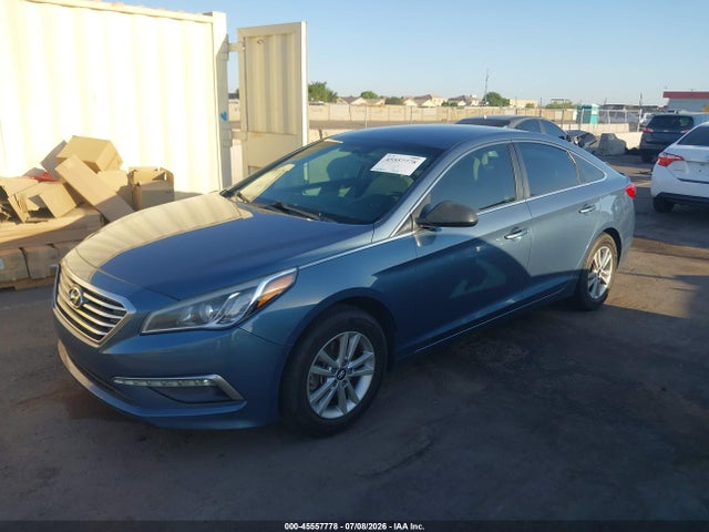 2015 Hyundai SONATA SE 照片 2