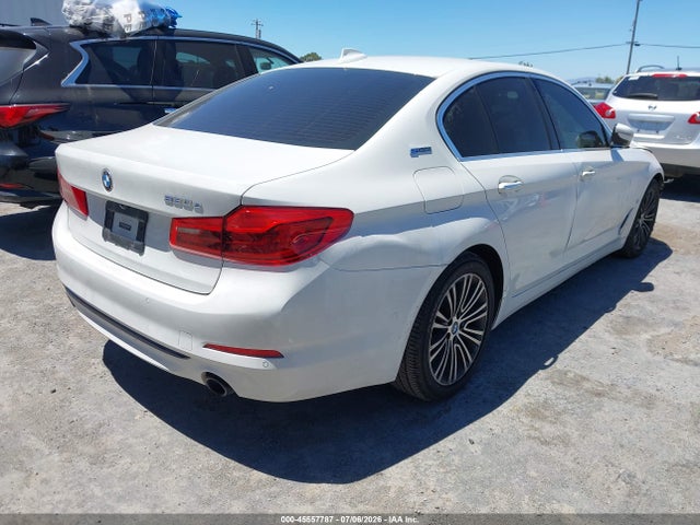 2018 BMW 530E IPERFORMANCE — фото 4