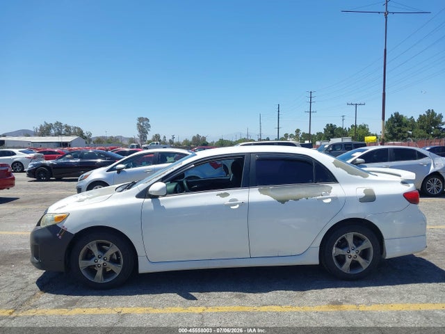 2013 Toyota COROLLA S thumbnail 15