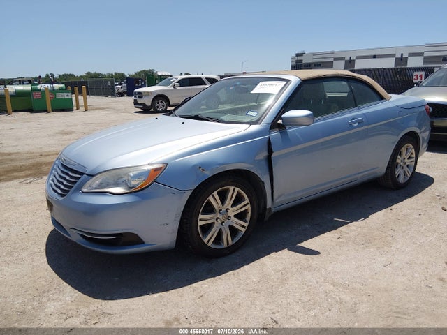 صورة 2 لـ 2012 Chrysler 200 TOURING