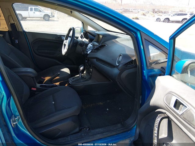 2015 FORD FIESTA SE photo 5