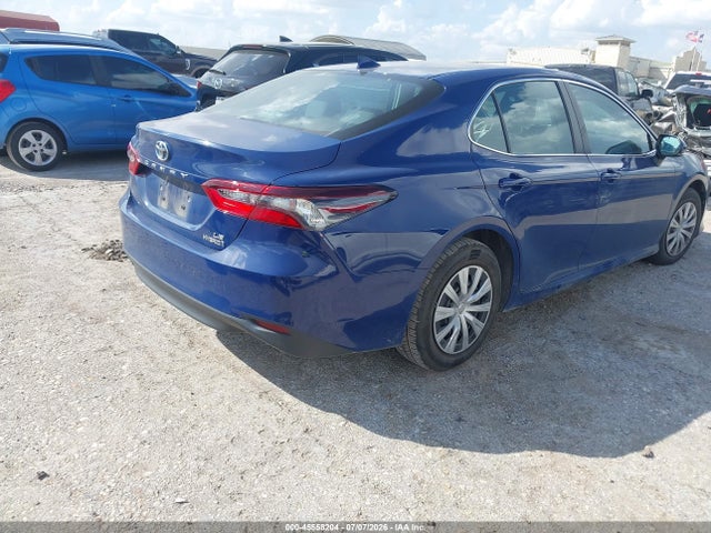 2023 Toyota CAMRY LE HYBRID photo 4