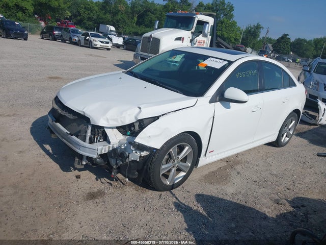 2012 Chevrolet CRUZE 2LT 照片 2