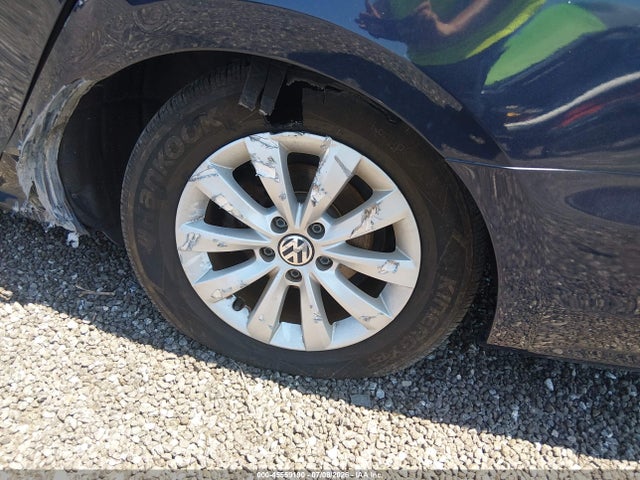 صورة 6 لـ 2013 Volkswagen PASSAT 2.5L WOLFSBURG EDITION