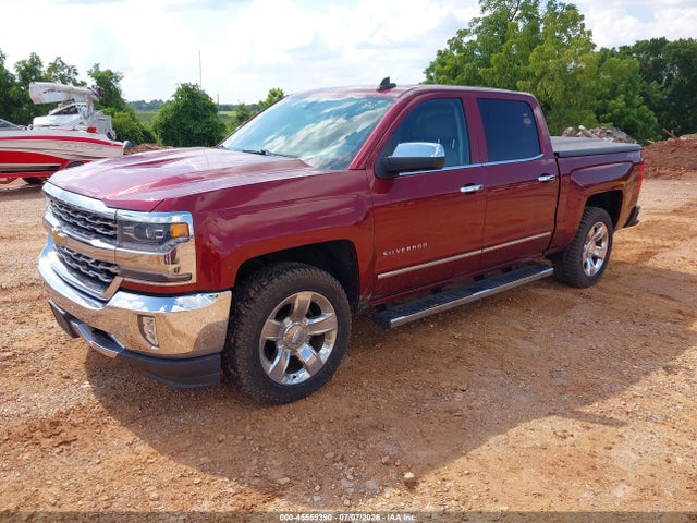 2017 Chevrolet SILVERADO 1500 LTZ 照片 2