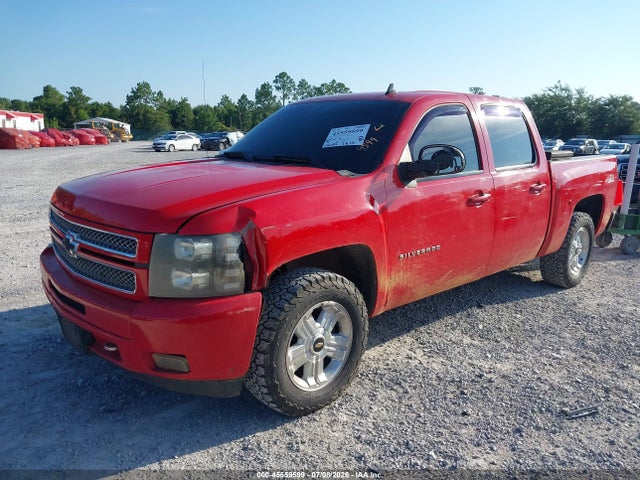 2013 Chevrolet SILVERADO 1500 LT — фото 2