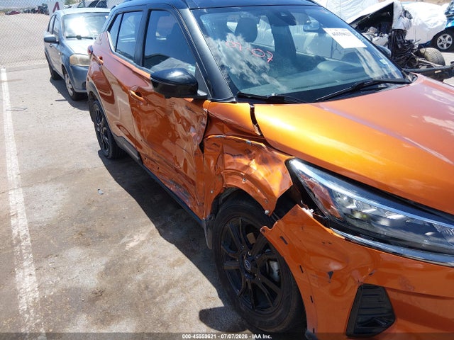 2023 NISSAN KICKS SR XTRONIC CVT 6