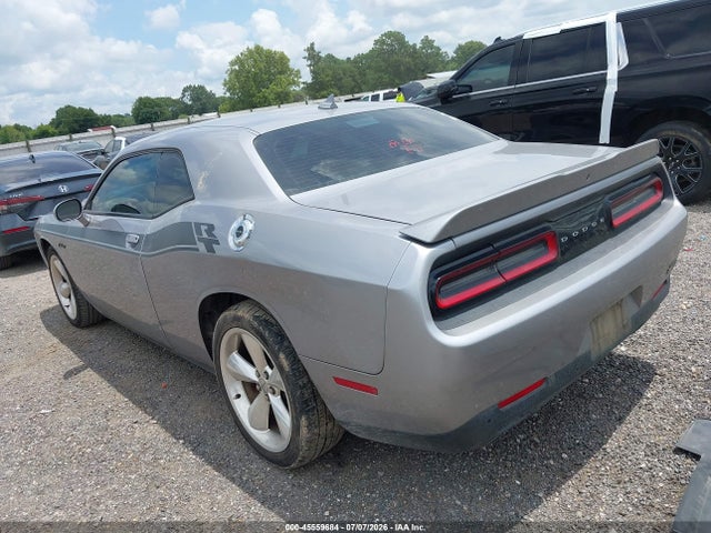 2016 Dodge CHALLENGER R/T PLUS photo 3