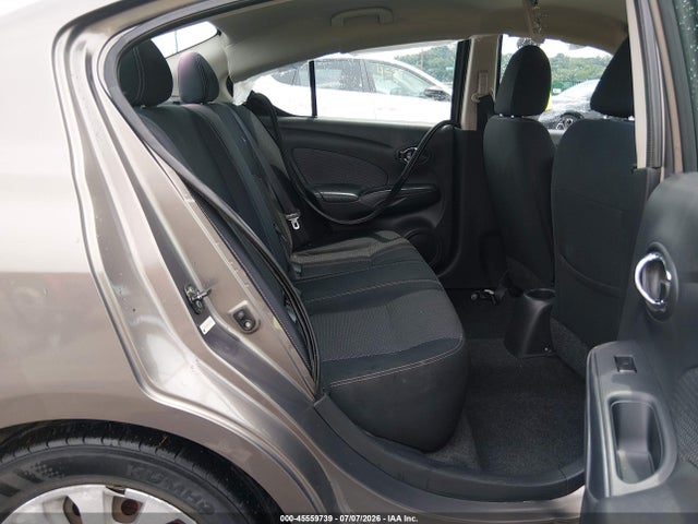 2015 Nissan VERSA 1.6 SV — фото 8