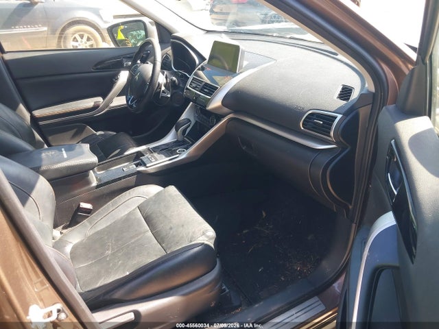 2019 MITSUBISHI ECLIPSE CROSS SEL 5