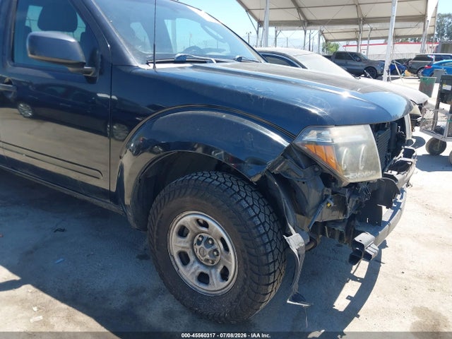صورة مصغرة 13 لـ 2006 Nissan FRONTIER XE