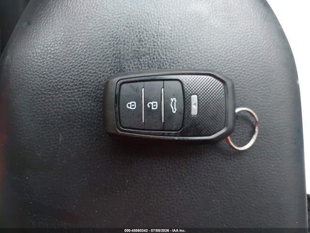 2021 TOYOTA RAV4 XLE 11