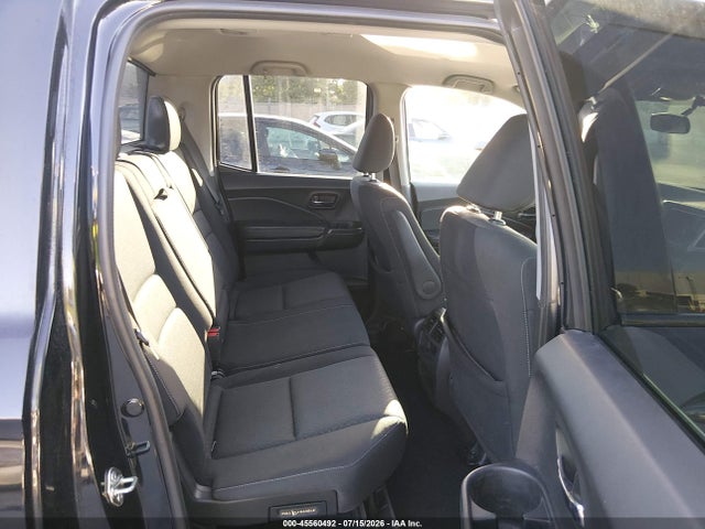 2017 Honda RIDGELINE SPORT photo 8