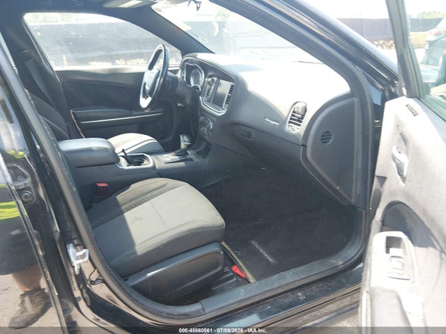 2016 Dodge CHARGER SXT 缩略图 5