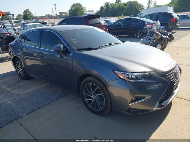 2016 LEXUS ES 