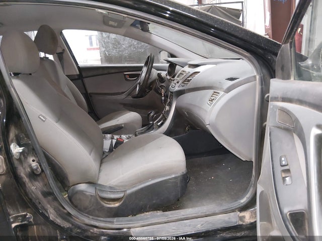2016 Hyundai ELANTRA SE 照片 5
