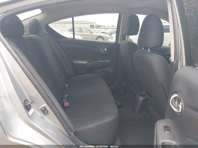 2013 Nissan VERSA 1.6 SV — фото 8
