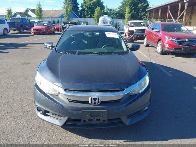 صورة 13 لـ 2016 Honda CIVIC EX-T