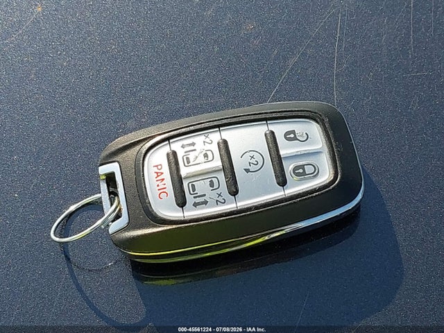 2021 CHRYSLER VOYAGER LXI 11