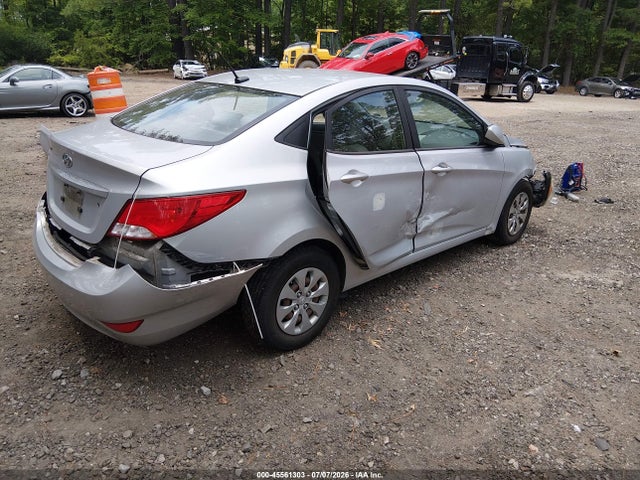 2017 Hyundai ACCENT SE 照片 4