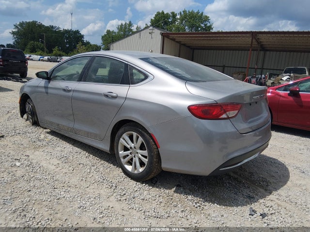 صورة 3 لـ 2015 Chrysler 200 LIMITED