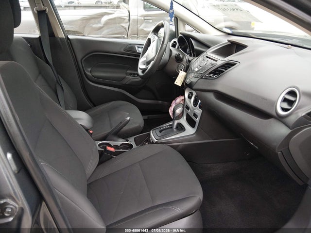 2016 FORD FIESTA SE — фото 5