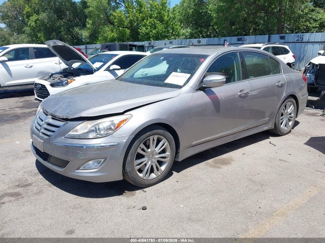 صورة 2 لـ 2012 Hyundai GENESIS 4.6
