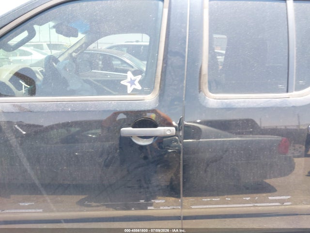 2012 Nissan FRONTIER SV — миниатюра 14
