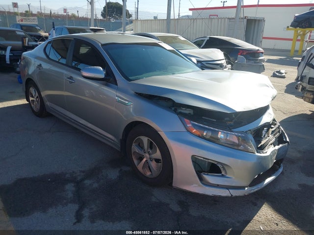 2014 KIA OPTIMA HYBRID LX photo 1