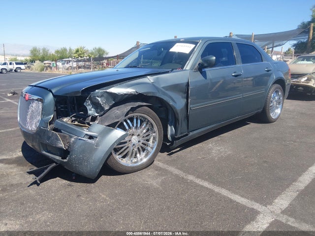 2005 Chrysler 300 TOURING 照片 2
