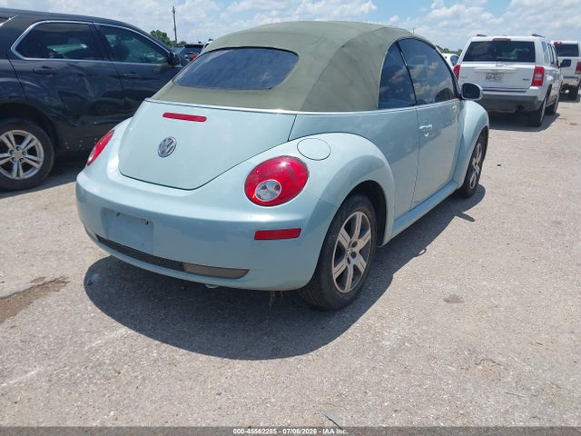 2006 Volkswagen NEW BEETLE 2.5 — фото 4