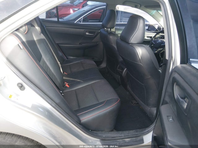 2016 Toyota CAMRY SE 照片 8