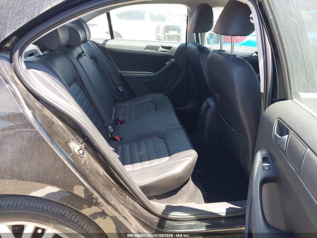 صورة 8 لـ 2013 Volkswagen JETTA 2.5L SEL