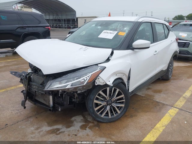 2023 NISSAN KICKS SV XTRONIC CVT 2
