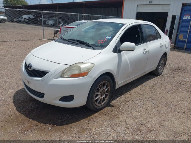 2010 Toyota YARIS — фото 2