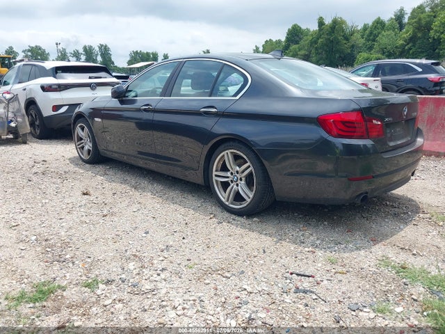 صورة 3 لـ 2013 BMW 535I XDRIVE