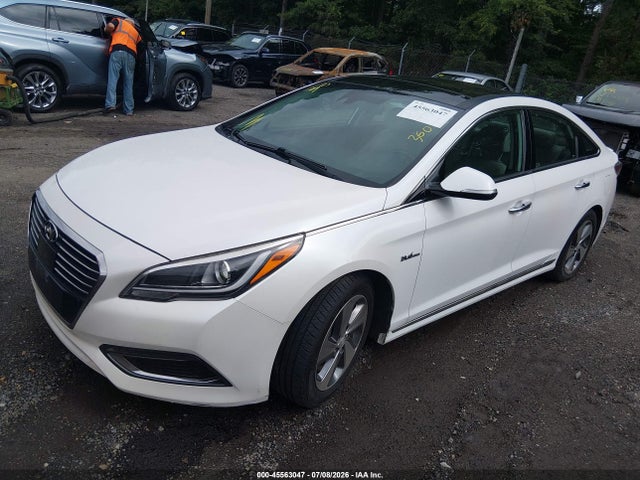 2016 Hyundai SONATA HYBRID LIMITED — фото 2