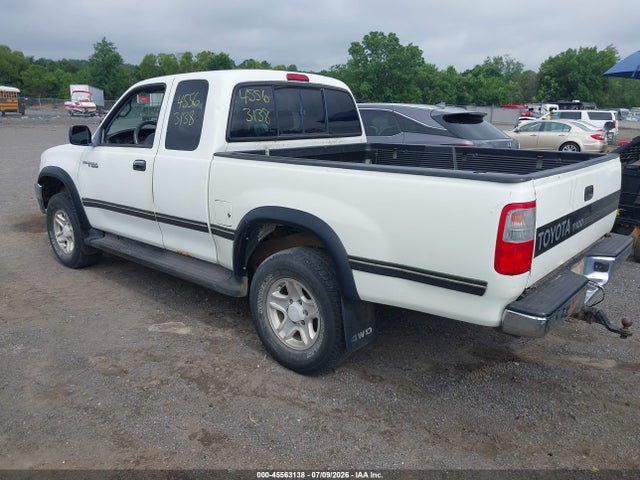 1997 Toyota T100 SR5 V6 photo 3