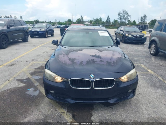 صورة 6 لـ 2013 BMW 320I