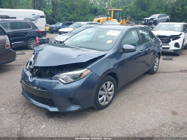 2015 Toyota COROLLA LE — фото 2
