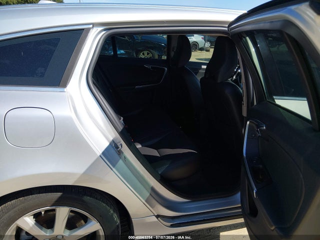2017 Volvo V60 T5 PREMIER 照片 8