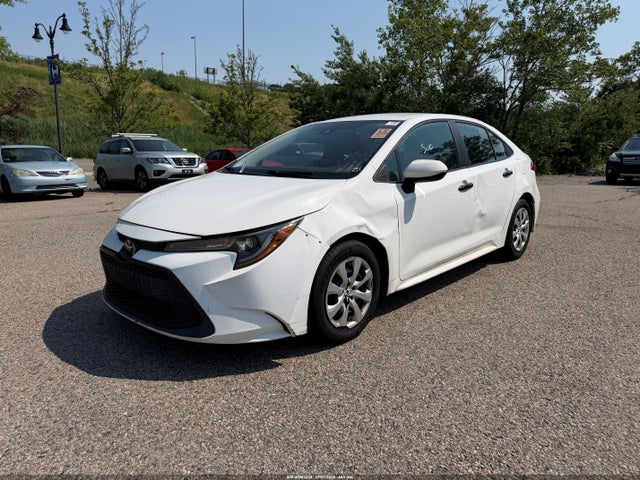 2020 Toyota COROLLA LE photo 2