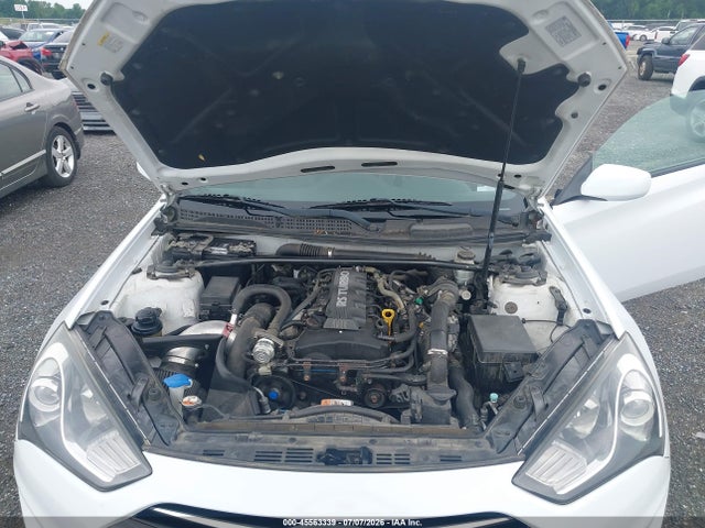 صورة مصغرة 10 لـ 2014 Hyundai GENESIS 2.0T R-SPEC
