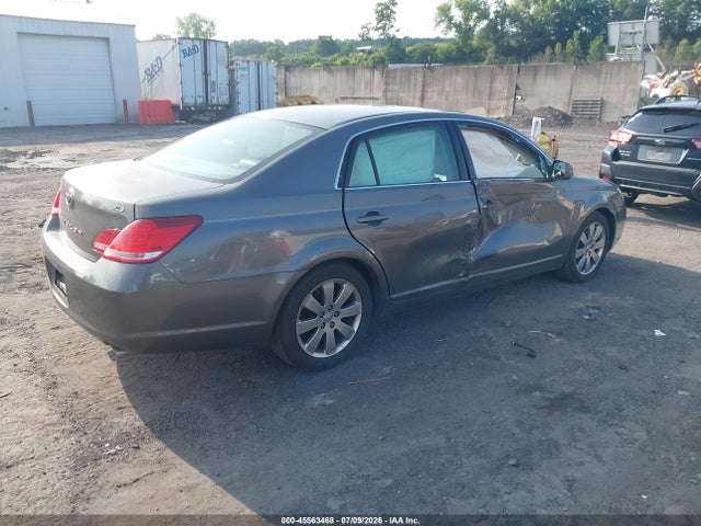 2005 Toyota AVALON XLS 照片 4